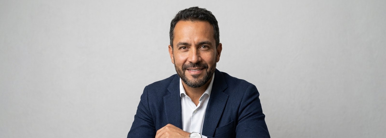 Alejandro R.